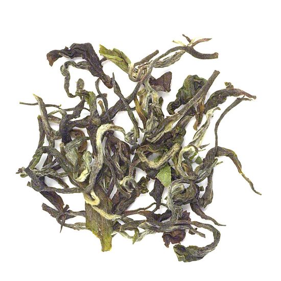 loose leaf Darjeeling black tea
